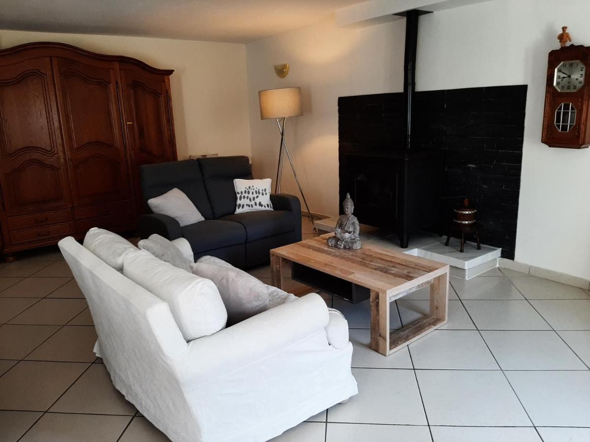Les Tremieres Villa Le Thou Buitenkant foto